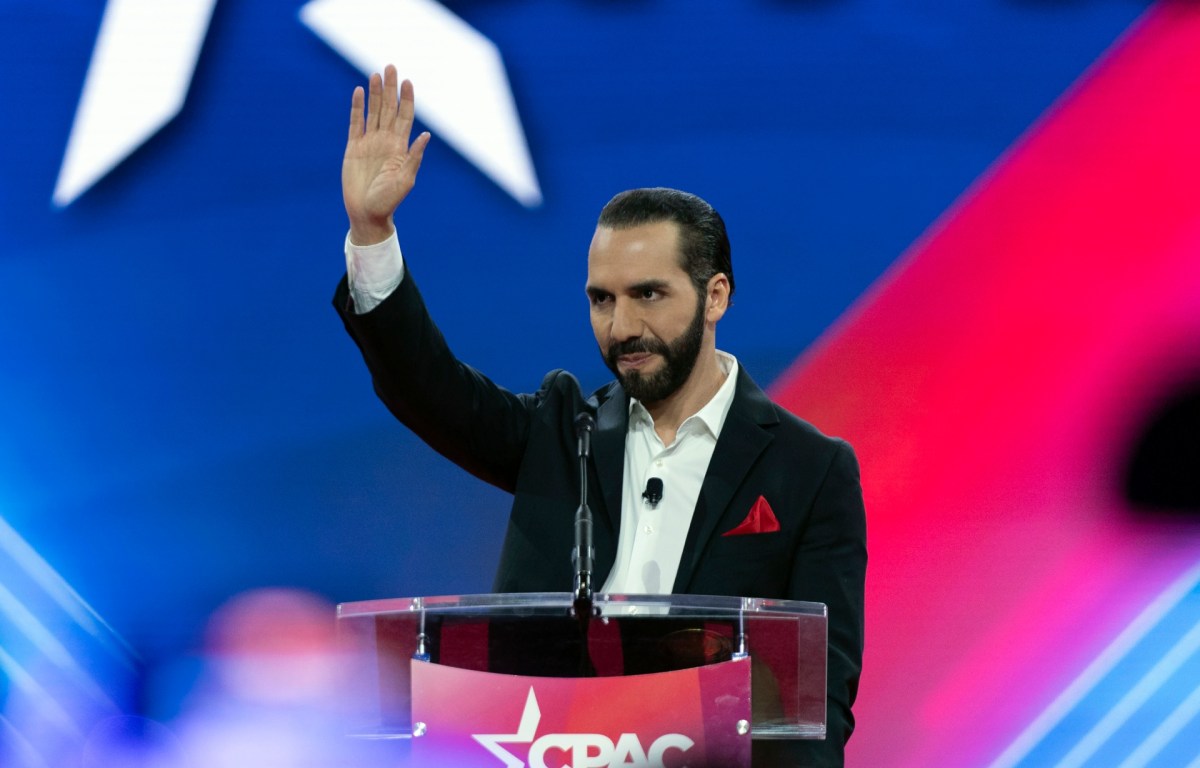 Bukele advierte a importadores de alimentos de El Salvador por altos precios