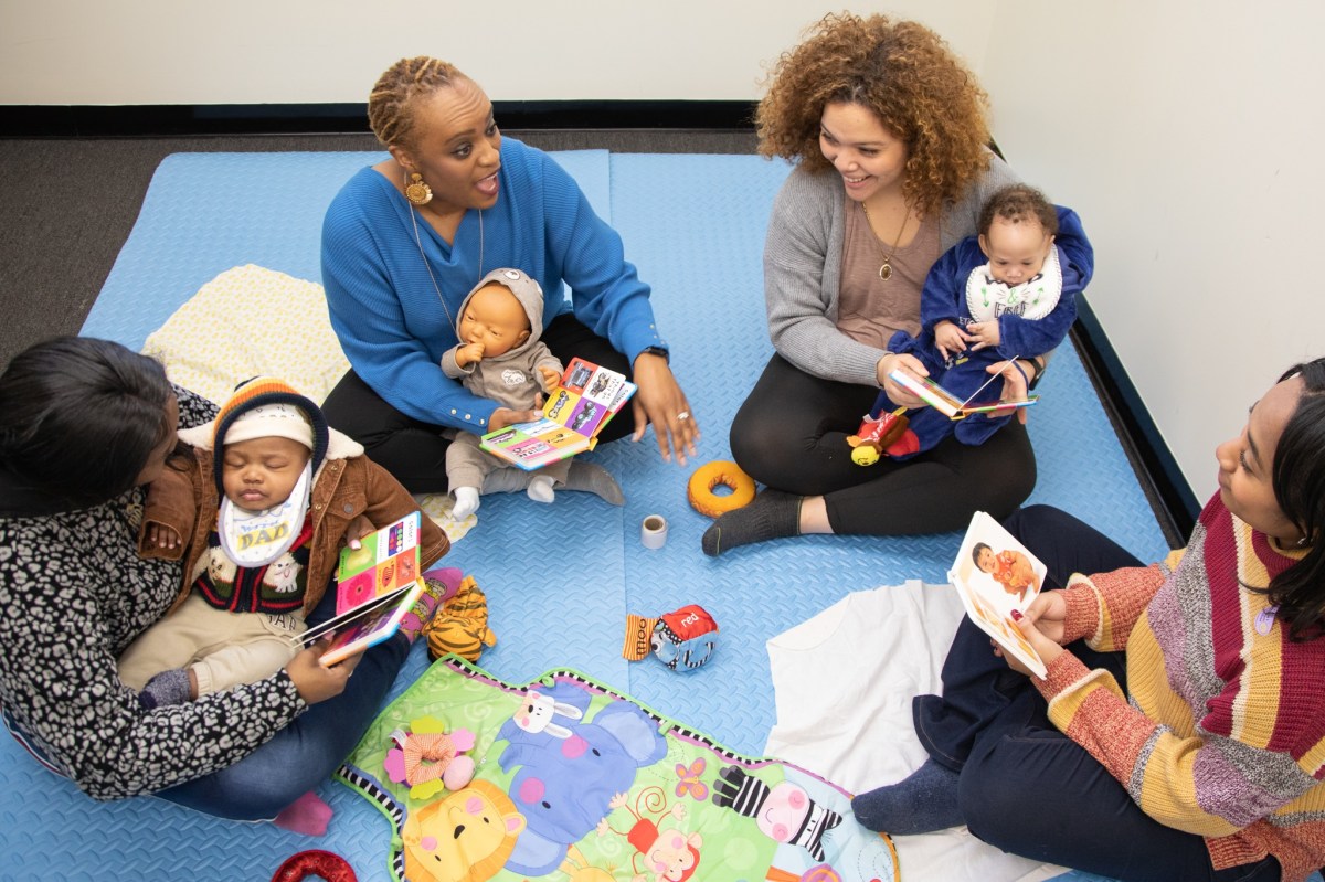 Centro de Recursos para Padres de Catholic Guardian Services: Ayudando a construir familias más fuertes