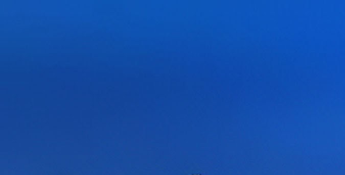 La mansión está construida en un lote de 5.2 acres y fue profundamente reformada en 2017.