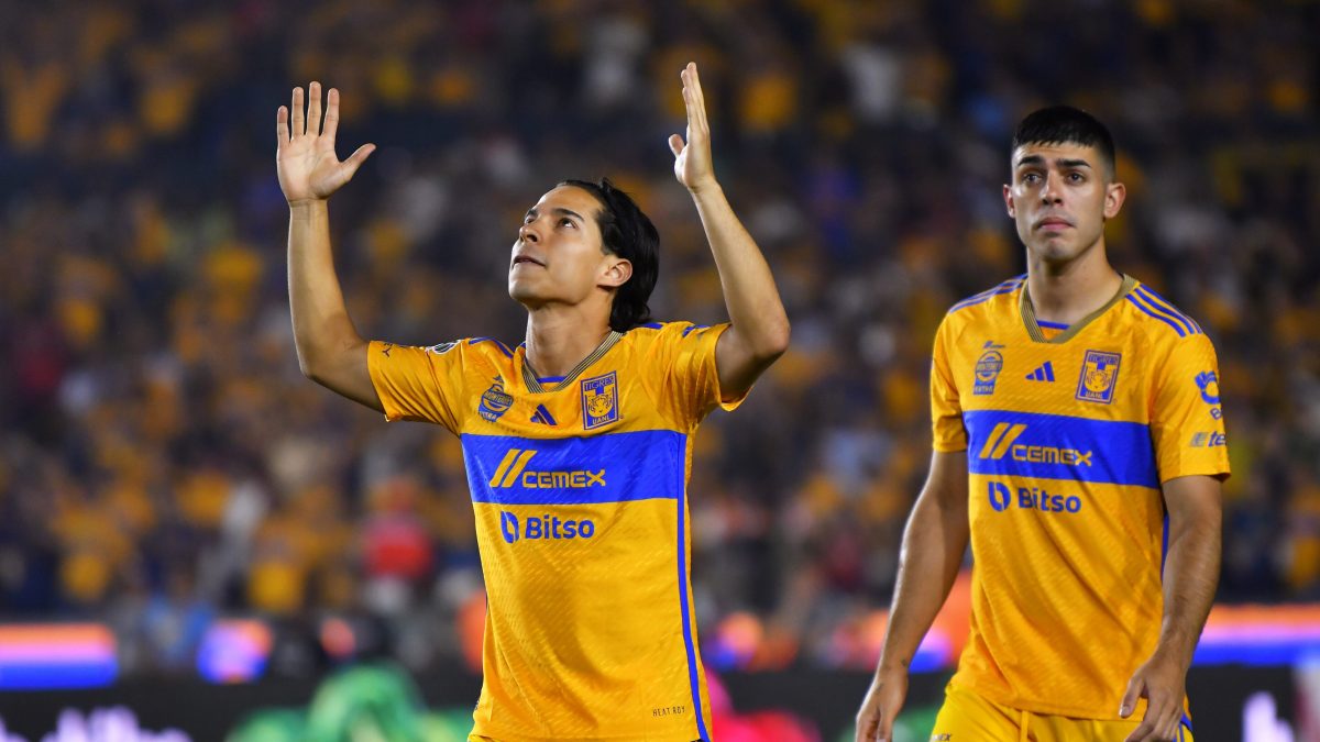 “Se puso las de Frozen”: Diego Lainez destrozado en redes sociales por usar particular calzado