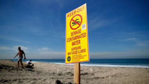 Playa contaminada