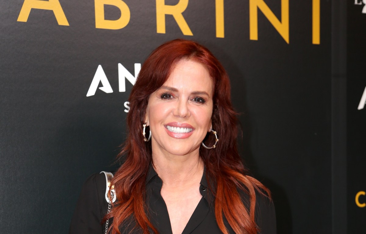 María Celeste Arrarás le responde a alguien que le dijo que se ve más feliz luego de la muerte de su esposo