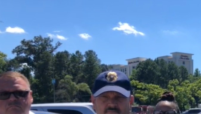 Policía de Chattanooga en Tennessee durante conferencia