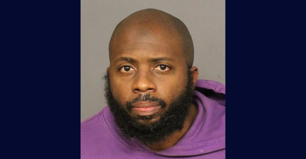 Hombre recibe históricos 448 años de prisión por operación de tráfico de personas