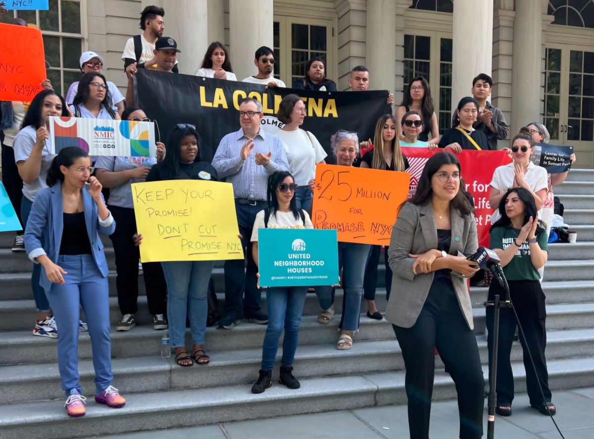 Temen en NYC que plan de guarderías para familias indocumentadas quede fuera del presupuesto 2025