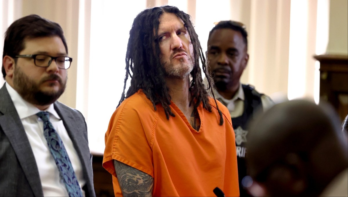 Hombre sentenciado a dos cadenas perpetuas consecutivas por matar a un oficial de St. Louis en 2020