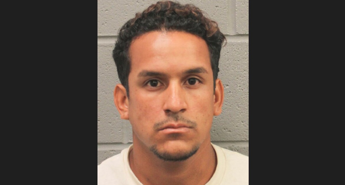 Fijan fianza de $10 millones a migrante indocumentado acusado de matar a niña de 12 años en Texas