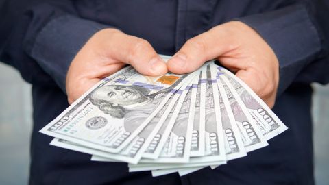 cheque-de-estimulo-9-mil-dolares