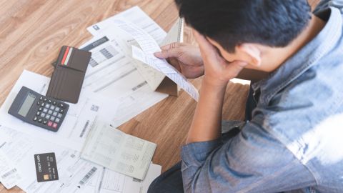 Mucha gente ve comprometida su salud mental a causa de las deudas.