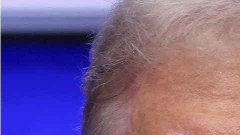 Donald Trump publicó un video tras el debate para burlarse de las caídas y los despistes de Joe Biden