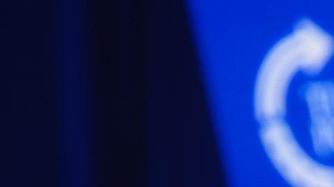 El expresidente Donald J. Trump hace una aparición en la Convención Popular, una reunión de destacados conservadores organizada por el grupo político Turning Point Action, en Detroit, Michigan, EE.UU. 15 de junio de 2024.