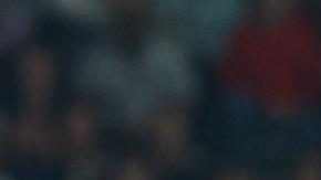 Kylian Mbappe disputa un balón con Jake durante la Coupe de France ente el Olympique Lyon y el Paris Saint Germain.