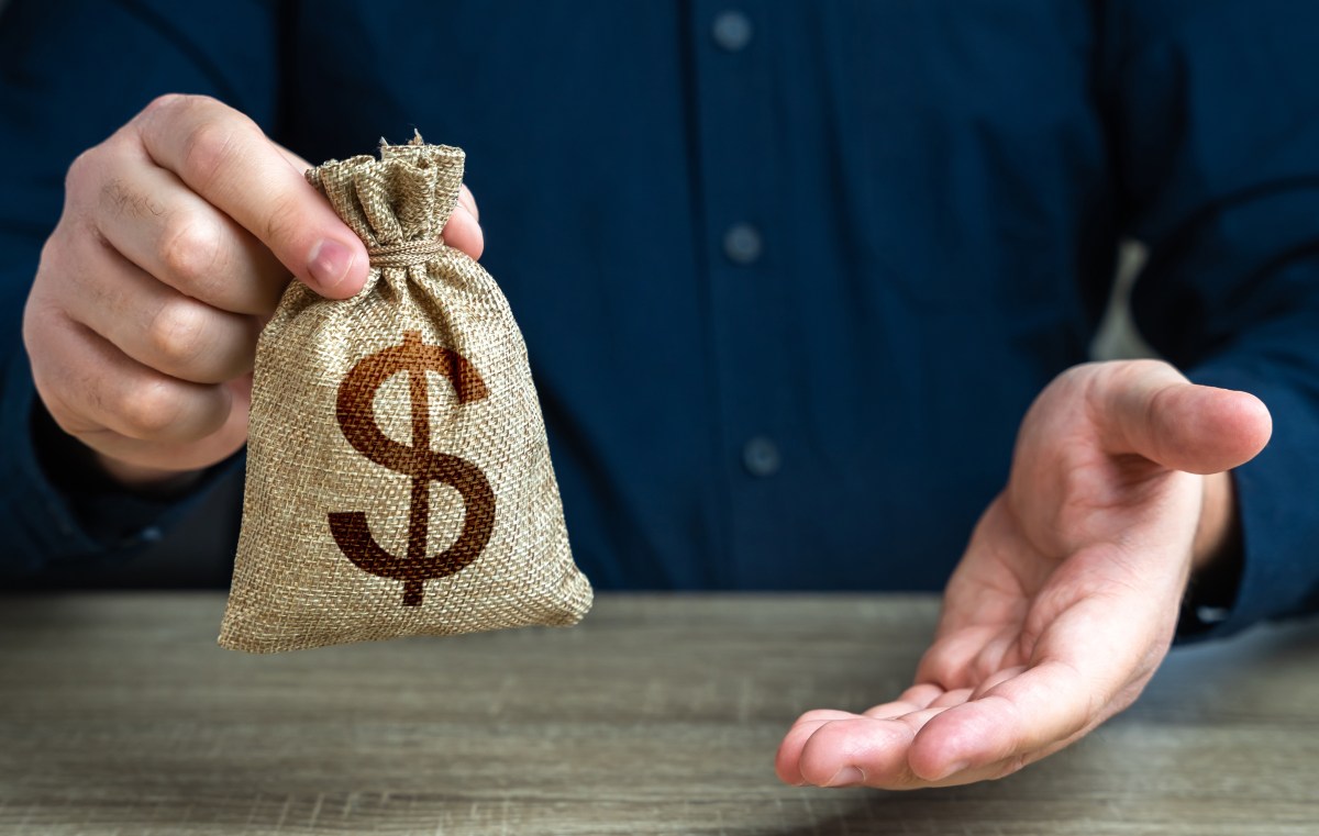 Lotería le daría $50,000 al año de por vida a ganador, pero él prefirió un solo pago de $429,000