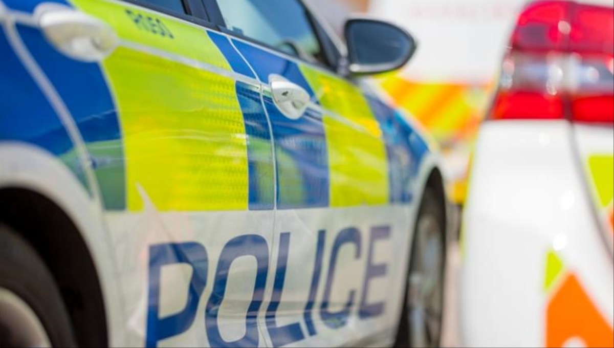 Dos niños de 12 años declarados culpables por la muerte a machetazos de un joven en Reino Unido