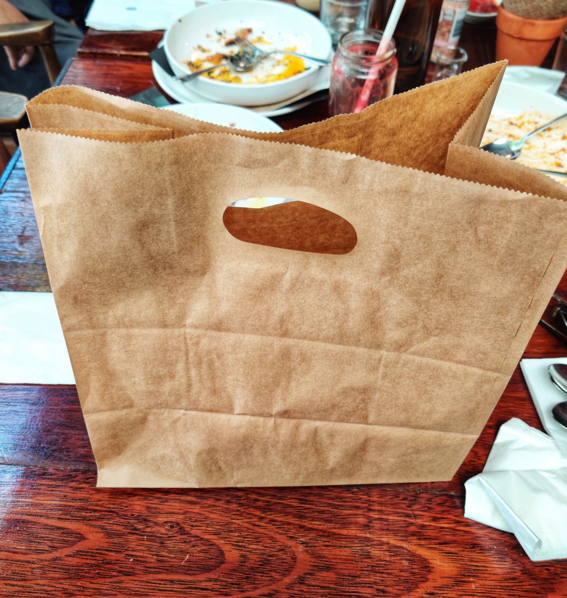 Crece el número de consumidores que piden las sobras para llevar en restaurantes