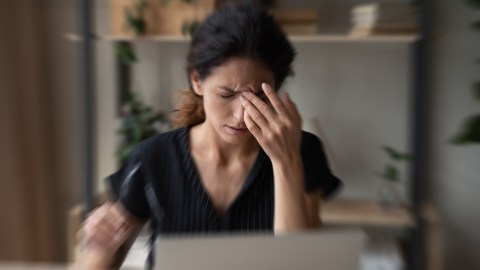 Close,Up,Blurred,Of,Sick,Unhealthy,Latino,Woman,Suffer,From