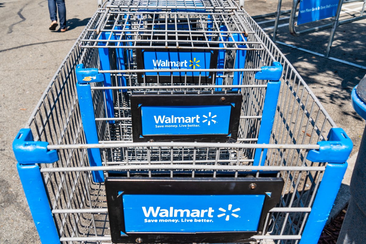Walmart hace cambios en sus carritos y algunos clientes ya tienen quejas