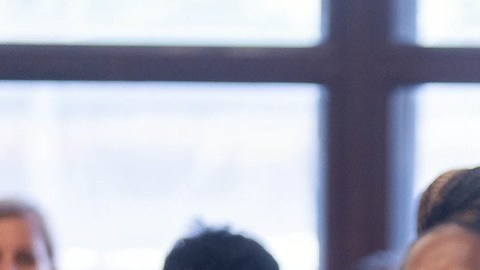 El alcalde de Nueva York, Eric Adams, celebró la nueva inversión para mejorar los parques de la ciudad desde el   Brownsville Recreation Center, Brooklyn.