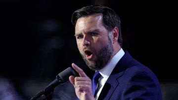 J.D. Vance habló de sus orígenes, su crianza y el deseo de ver crecer a EE.UU.