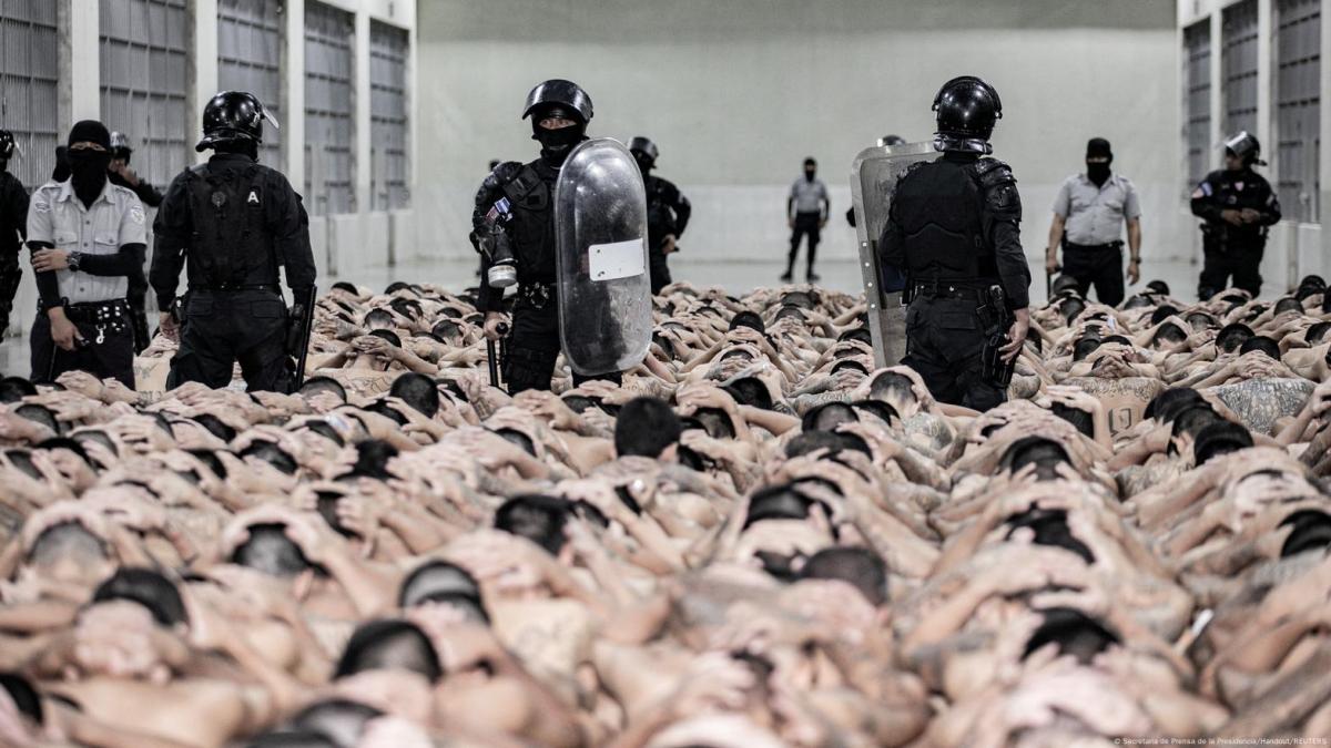 Más de 3,000 menores están presos en El Salvador, denuncia organismo de derechos humanos