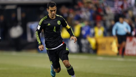 Rafa Márquez durante su tiempo como jugador en la selección mexicana.