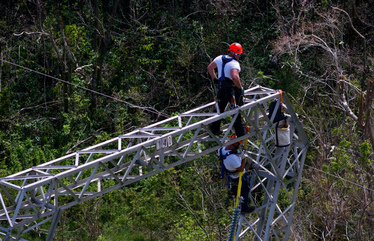 Puerto Rico: demanda contra FEMA por uso de fondos federales para reconstrucción de la red eléctrica podría retrasarse por políticas de Trump