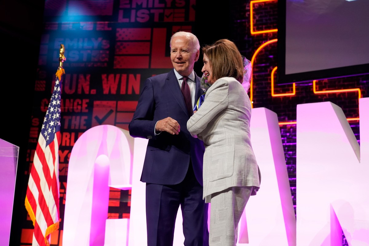 Nancy Pelosi se negó a opinar si quiere que Biden sea candidato presidencial