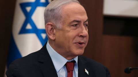 Primer ministro israelí Benjamín Netanyahu deberá testificar en juicio