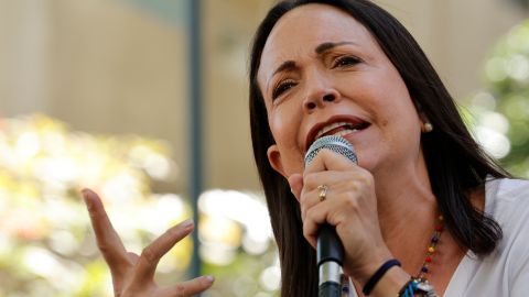 María Corina Machado pide a los migrantes venezolanos organizarse para las presidenciales