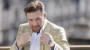 Conor McGregor  durante una sesión de fotos de la película "Road House" en Londres, Inglaterra.