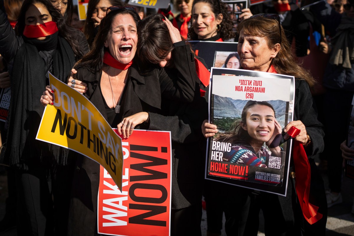 Madre de rehén israelí muere de cáncer cerebral pocos días después de reunirse con su hija