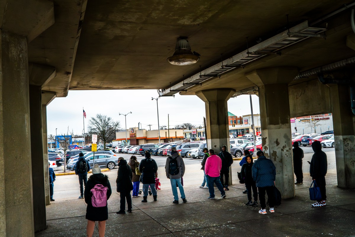 Un informe describe la “pesadilla” de esperar un autobús en Westchester