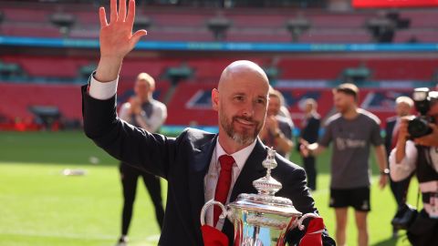 Erik ten Hag renovó su contrato con el Manchester United hasta 2026.