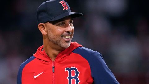 Alex Cora llegó a los Boston Red Sox en 2018.