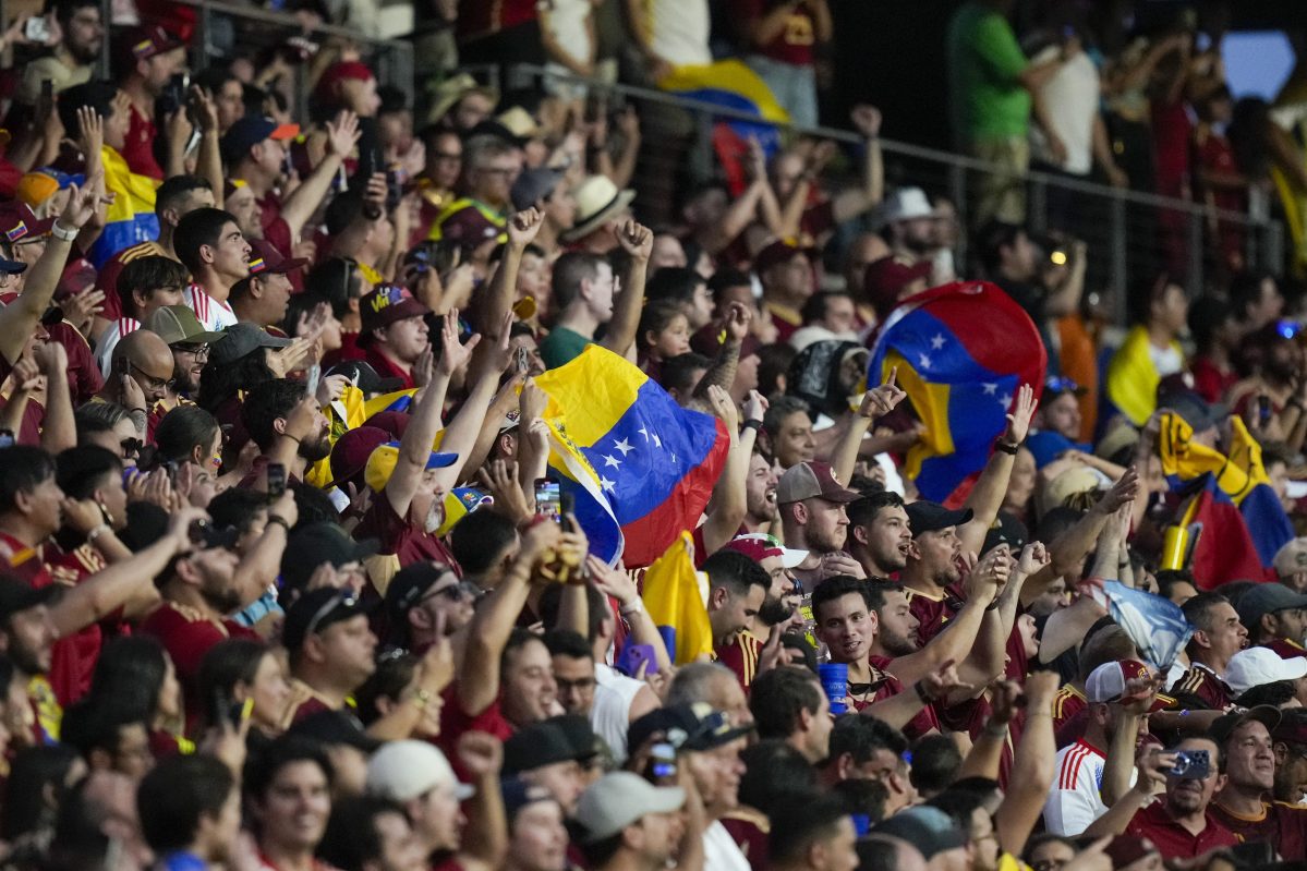 “Este Gobierno va a caer”: el cántico contra el presidente Maduro que resonó en la goleada de Venezuela a Jamaica