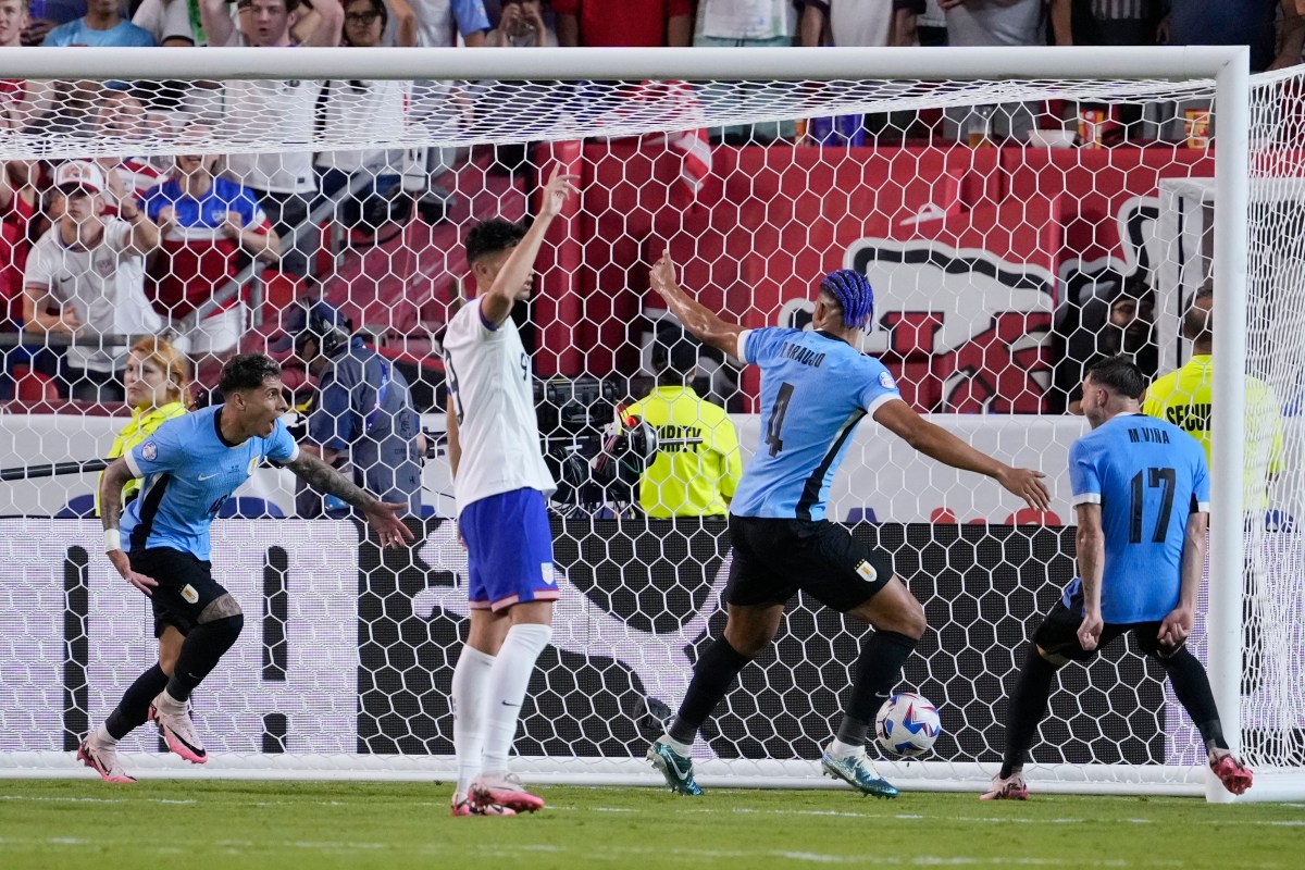 Polémico gol de Uruguay deja fuera a Estados Unidos de la Copa América: ¿Fue offside la jugada?