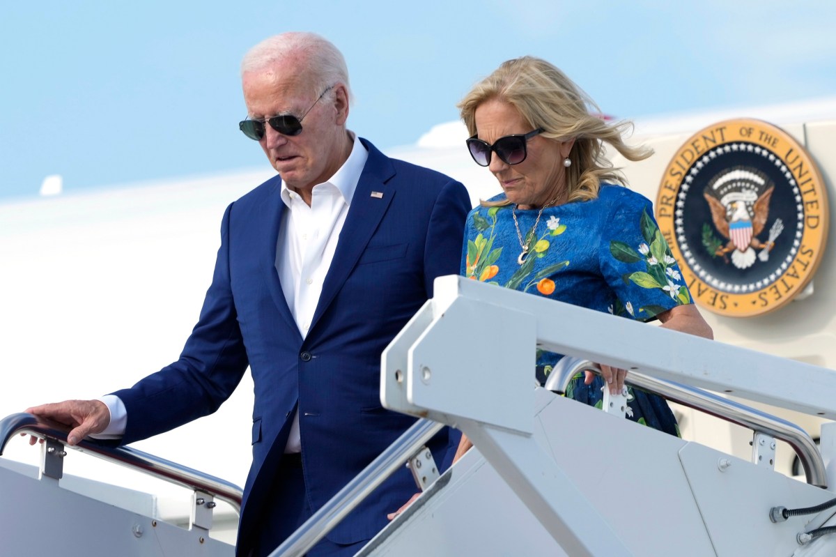 Jill Biden comenzó gira para captar votos en estados clave de EE.UU.