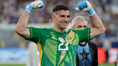 Dibu Martínez jugará su segunda final de Copa América y cuarta con la selección de Argentina.