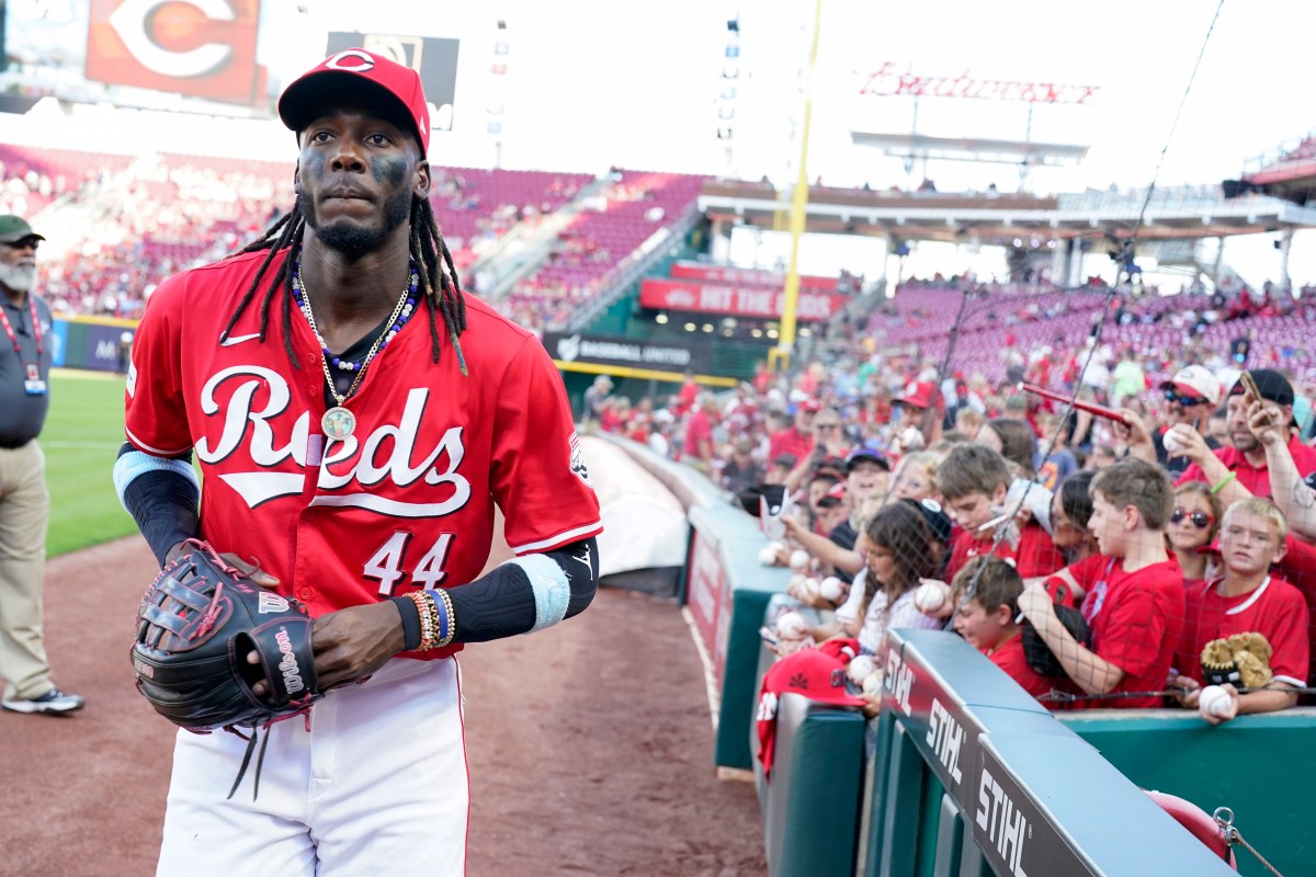 Dominicano Elly De La Cruz le confesó en vivo y directo a Derek Jeter que es su máximo ídolo [Video]