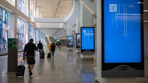“Blue Screen of Death” en el Aeropuerto LaGuardia