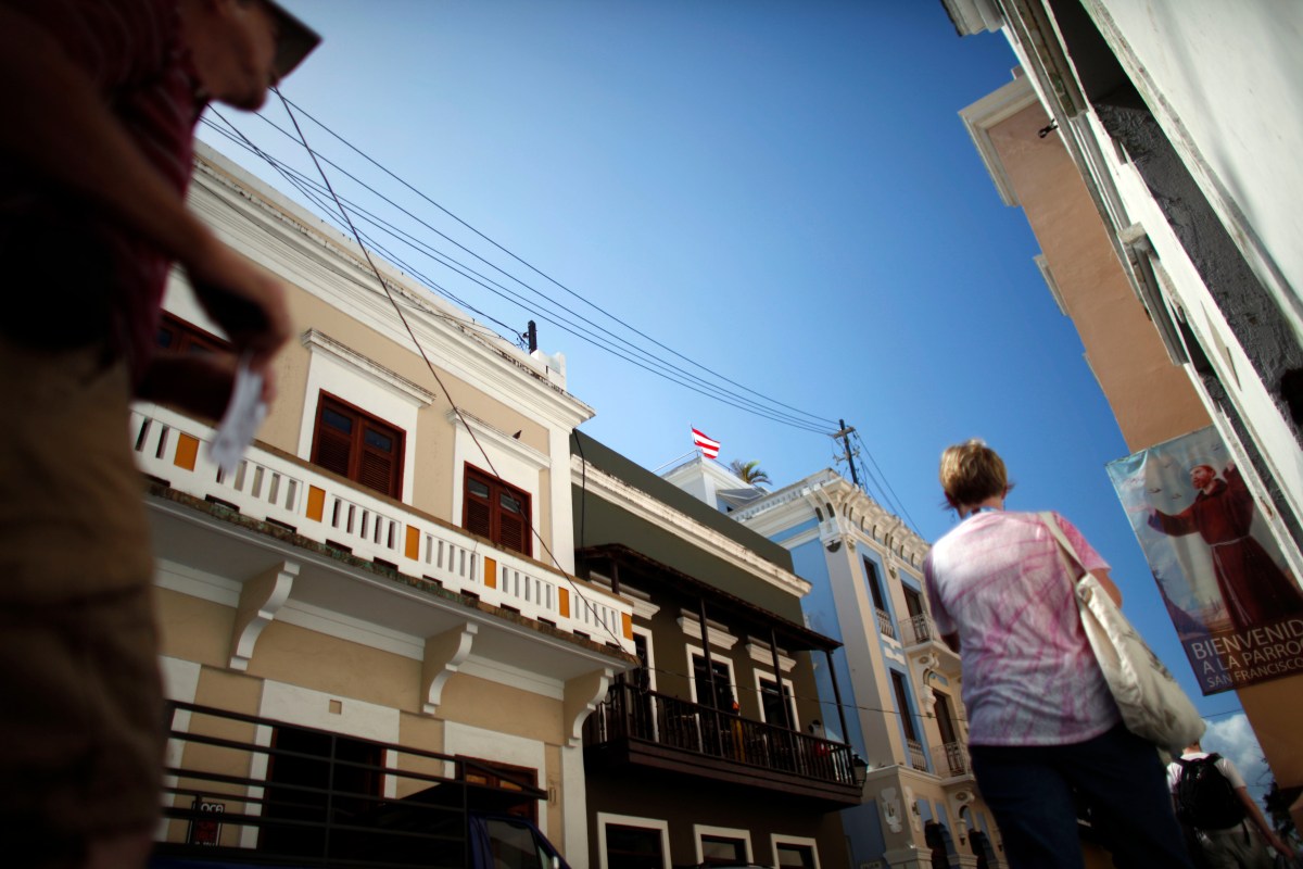 Junta de Control Fiscal dice que tomará medidas contra asesor borracho que protagonizó incidente en restaurante de San Juan, Puerto Rico