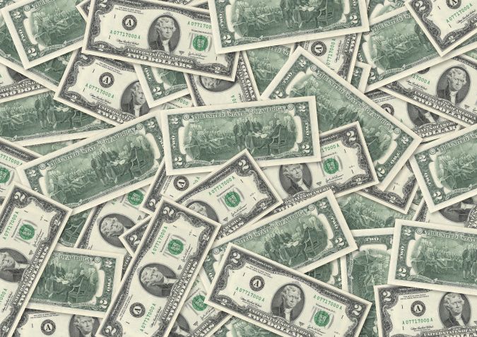 Billetes de 2 dólares. Shutterstock.