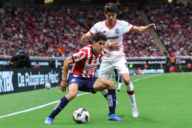 Guadalajara, Jalisco a 6 de Julio del 2024. , durante el partido correspondiente a la jornada 1 del torneo Apertura 2024 de la Liga BBVA MX, entre las Chivas rayadas de Guadalajara y los Diablos Rojos del Toluca FC, celebrado en el estadio Akron. Foto: Imago7/ Juan Carlos Cubeyro.