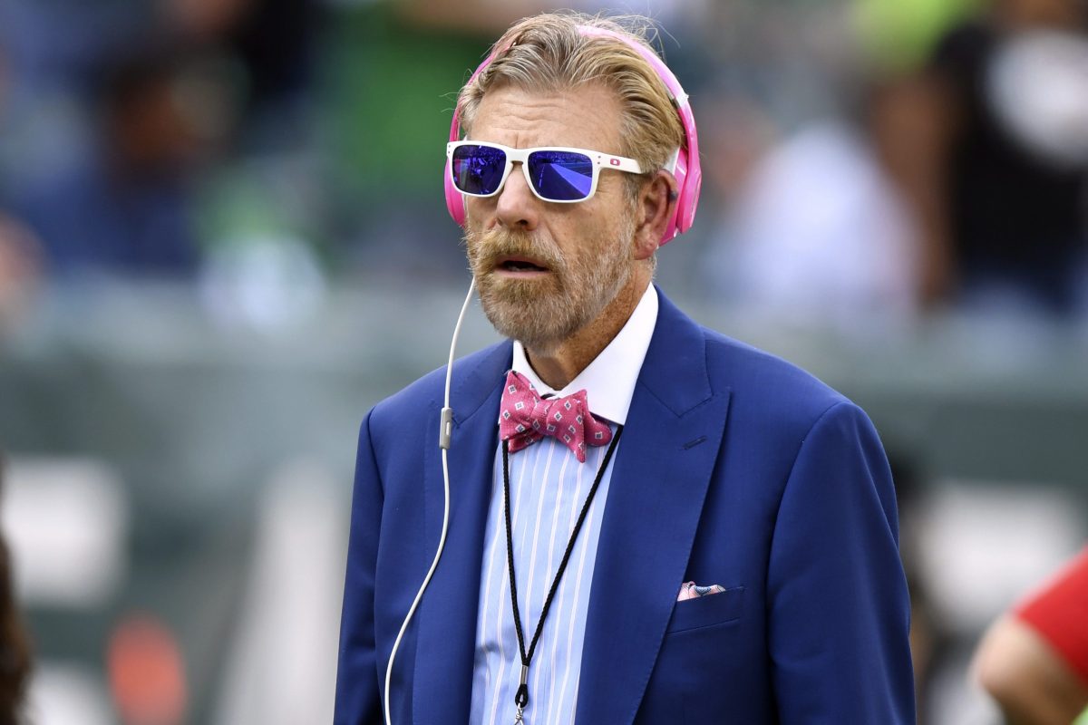 Philadelphia Phillies suspendió a famoso locutor Howard Eskin por beso no consensuado a empleada