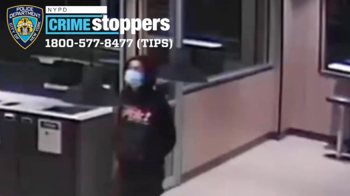 Video muestra a sospechoso de disparar a dos niños en McDonald’s de El Bronx