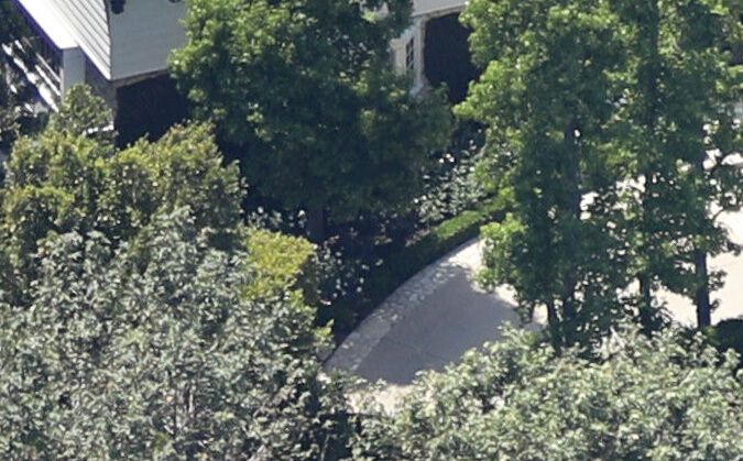 La propiedad no está disponible oficialmente en el mercado de bienes raíces.