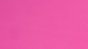 Margot Robbie y su esposo Tom Ackerley.