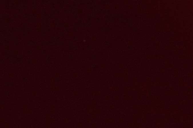 Nicolás Maduro, observa durante un mitin de campaña en el barrio de Petare en Caracas, Venezuela, el jueves 18 de julio de 2024. (Foto AP/Ariana Cubillos).