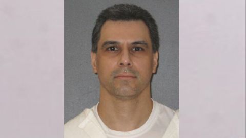 Rubén Gutiérrez, de 47 años, ya estaba listo para ejecución cuando fue notificado de la suspensión.