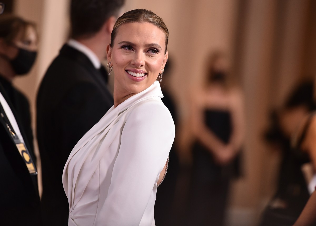 Jeff Goldblum envía mensaje especial a Scarlett Johansson por su llegada a la saga “Jurassic Park”